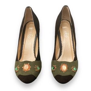 VTG Retro Italian Pinkos Ultra Suede Jewel Embellishment Pump Heel Leather Sz 6